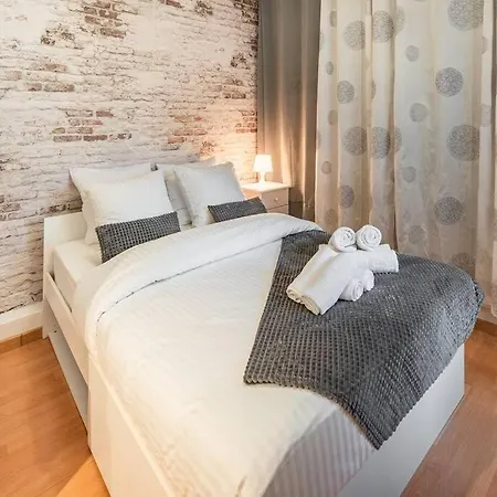 Appartement L'Elegant-Parking Prive-10Min Strasbourg-Nbsimmo à Bischheim Extérieur photo