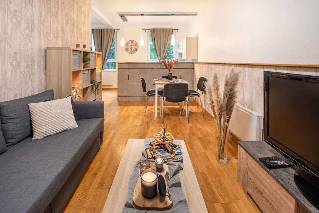 Appartement L'elegant-parking Prive-10min Strasbourg-nbsimmo